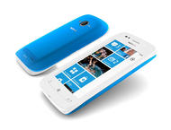 Смартфони Nokia Lumia 710 8GB, бял цвят
