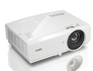 Проектори BenQ MH750
