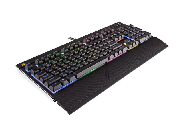 Клавиатури Corsair Gaming STRAFE RGB Cherry MX SILENT (US)