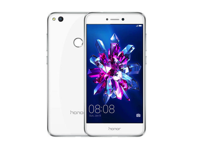 Смартфони Honor P8 Lite 16GB, бял цвят
