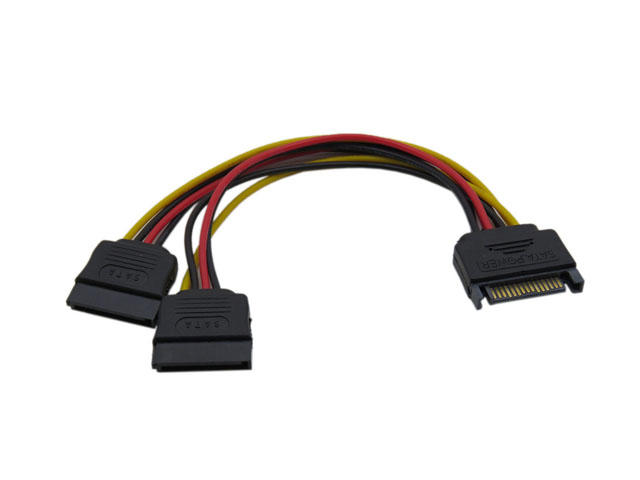 Кабели за компоненти VCom разклонител SATA Power splitter 15-pin M / 2xFemale