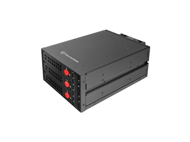 Джаджи Чекмедже за диск Thermaltake MAX 3503