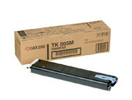 Консумативи Оригинална тонер касета Kyocera TK-805M, магента