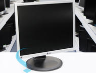 Употребявани монитори LG E1910PM-SN - втора употреба