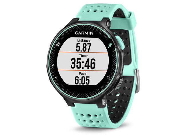 Смарт часовници Garmin Forerunner 235 - в черно/синьо